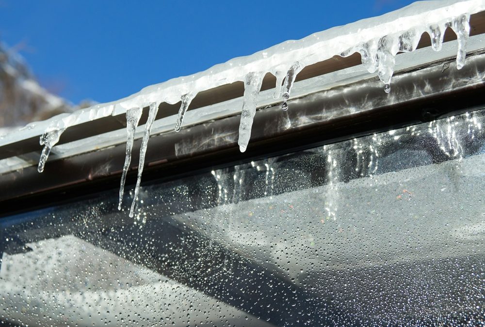 icicles on gutters